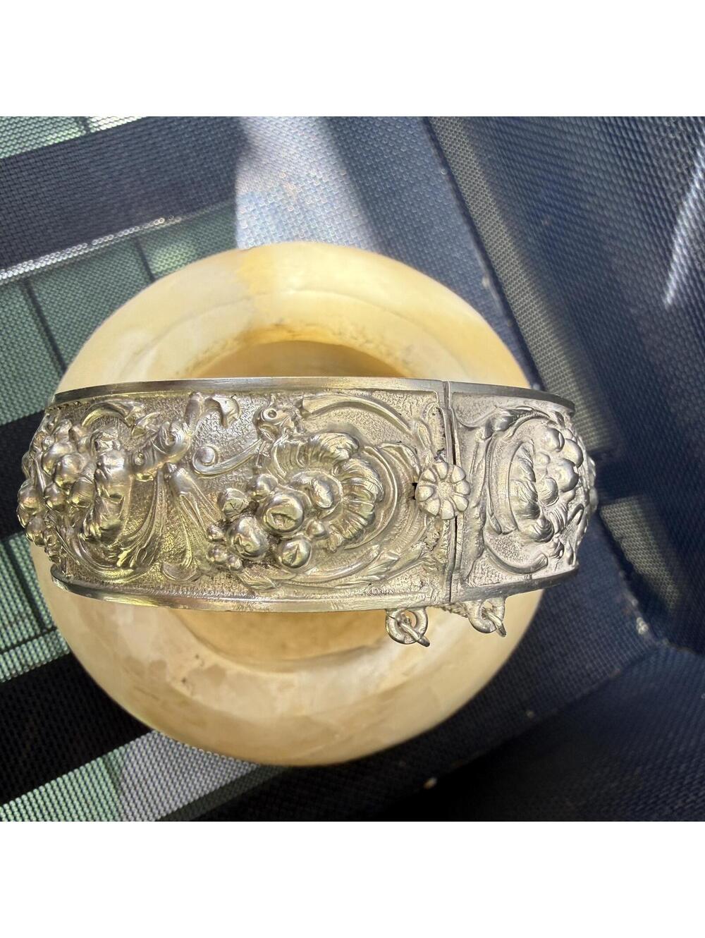 Vintage Mid Century Sterling Silver Cuff Bracelet. Rosas de Portugal Bangle.
